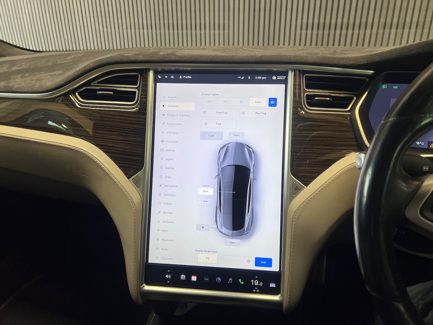 Used Tesla Model S 2015 for sale - 78124847: Photo 27