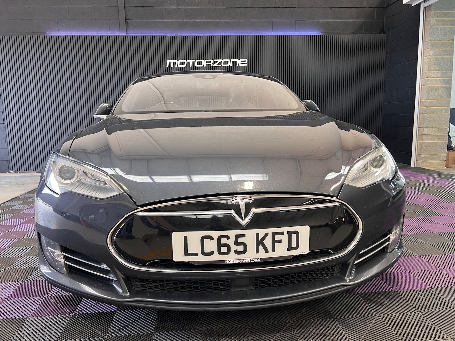 Used Tesla Model S 2015 for sale - 78124847: Photo 5
