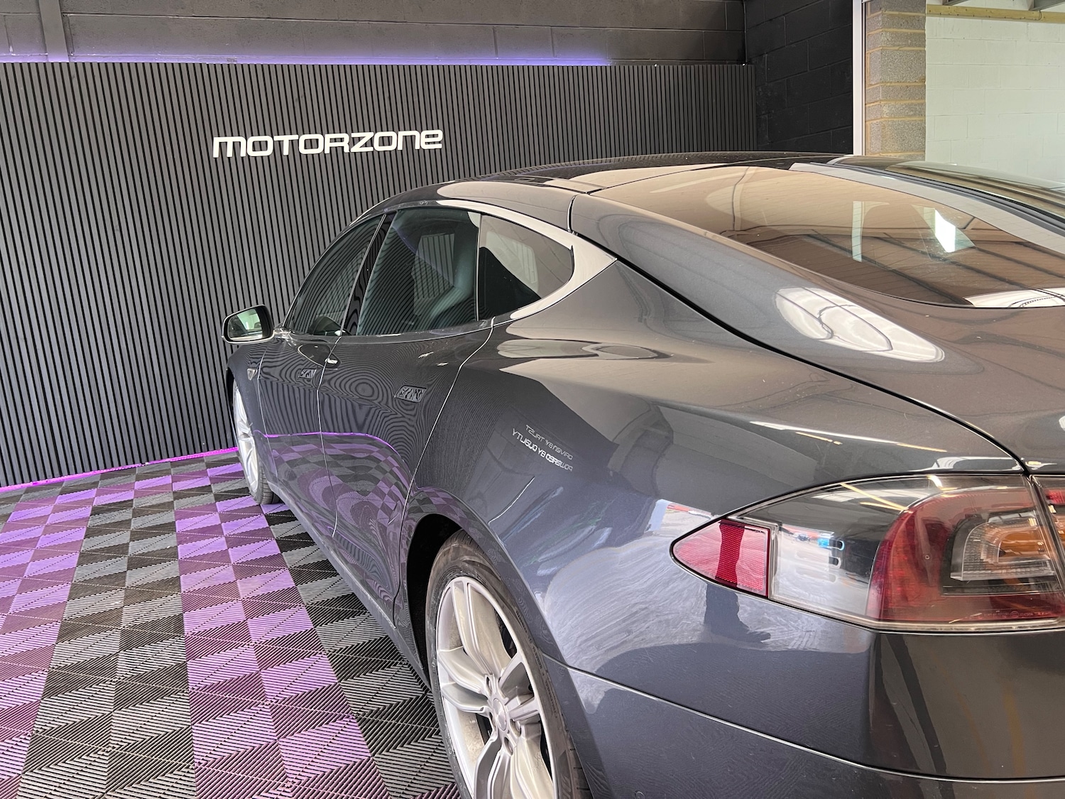 Used Tesla Model S 2015 for sale - 78124847: Photo 53