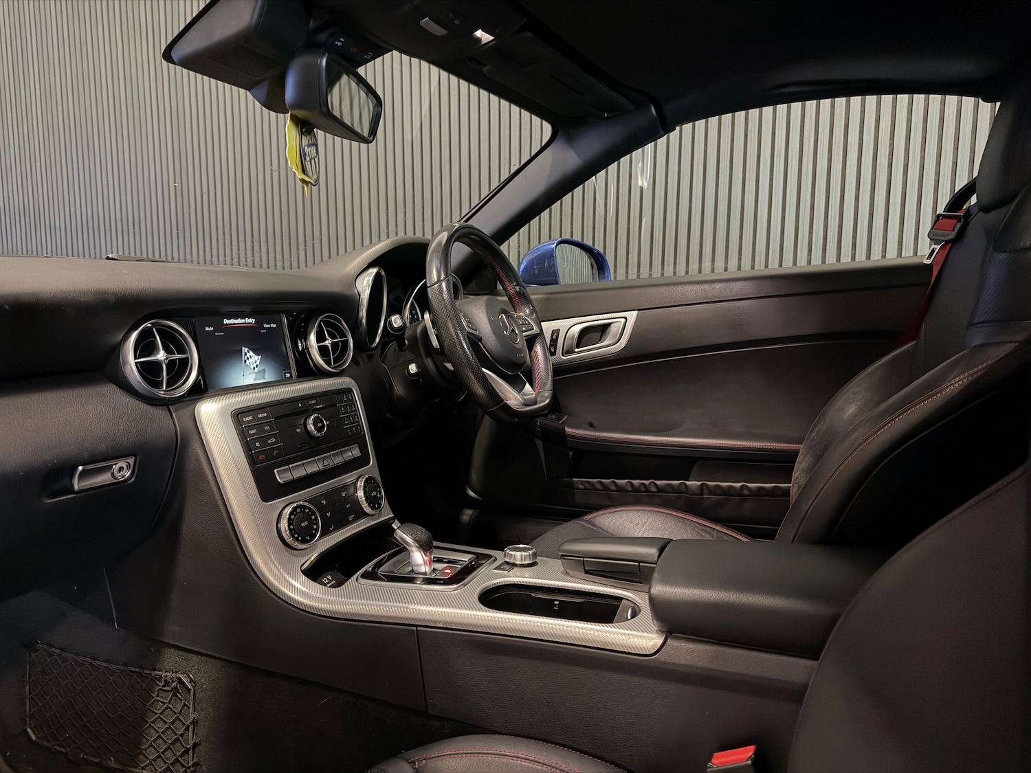 Used Mercedes-Benz SLC 2016 for sale - 77546183: Photo 3