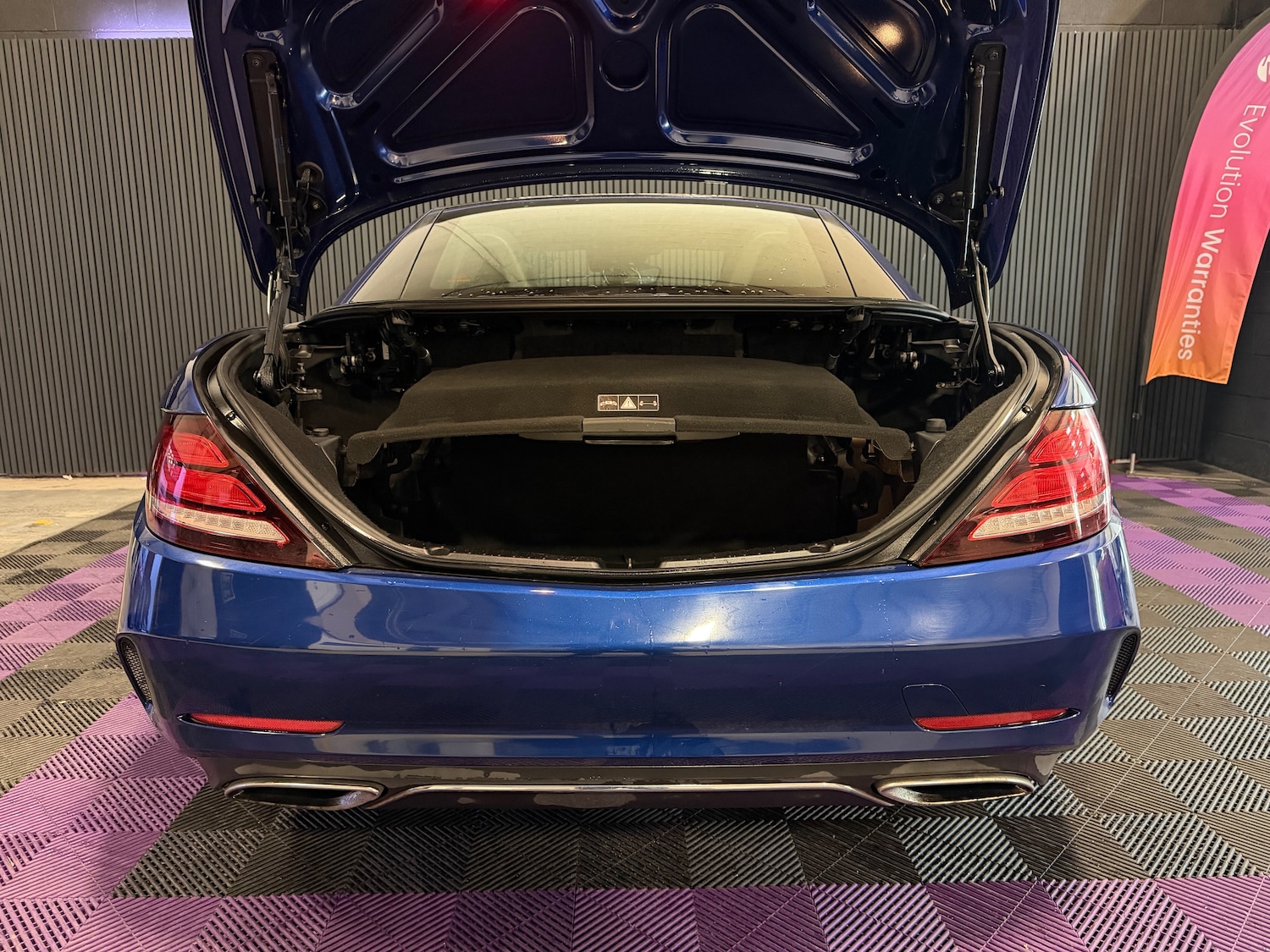 Used Mercedes-Benz SLC 2016 for sale - 77546183: Photo 36