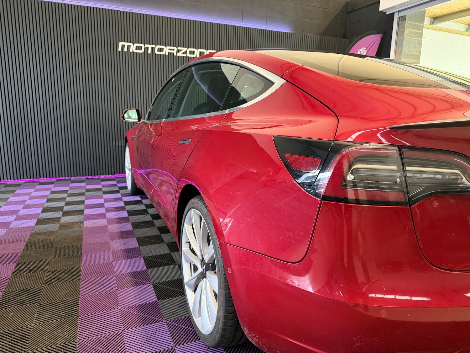 Used Tesla Model 3 2019 for sale - 77493770: Photo 14