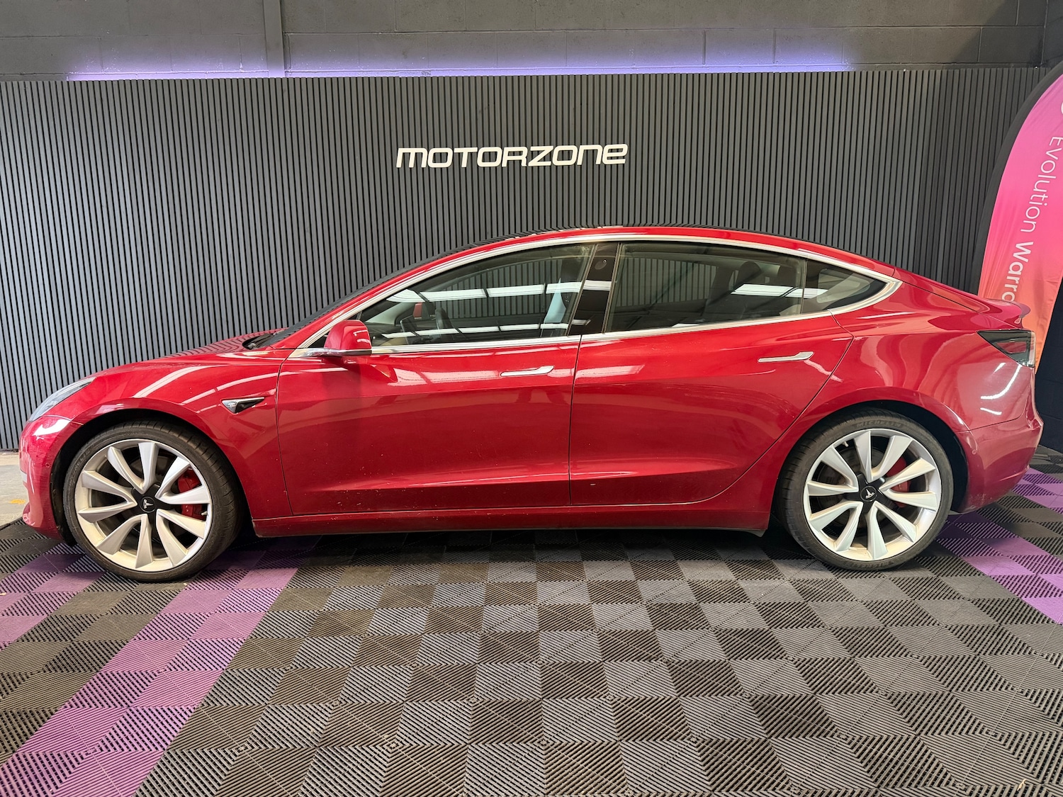 Used Tesla Model 3 2019 for sale - 77493770: Photo 17