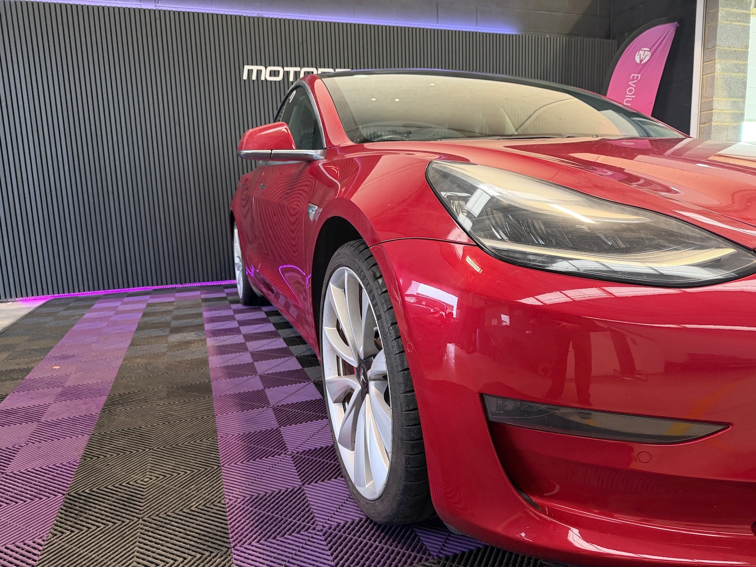 Used Tesla Model 3 2019 for sale - 77493770: Photo 21