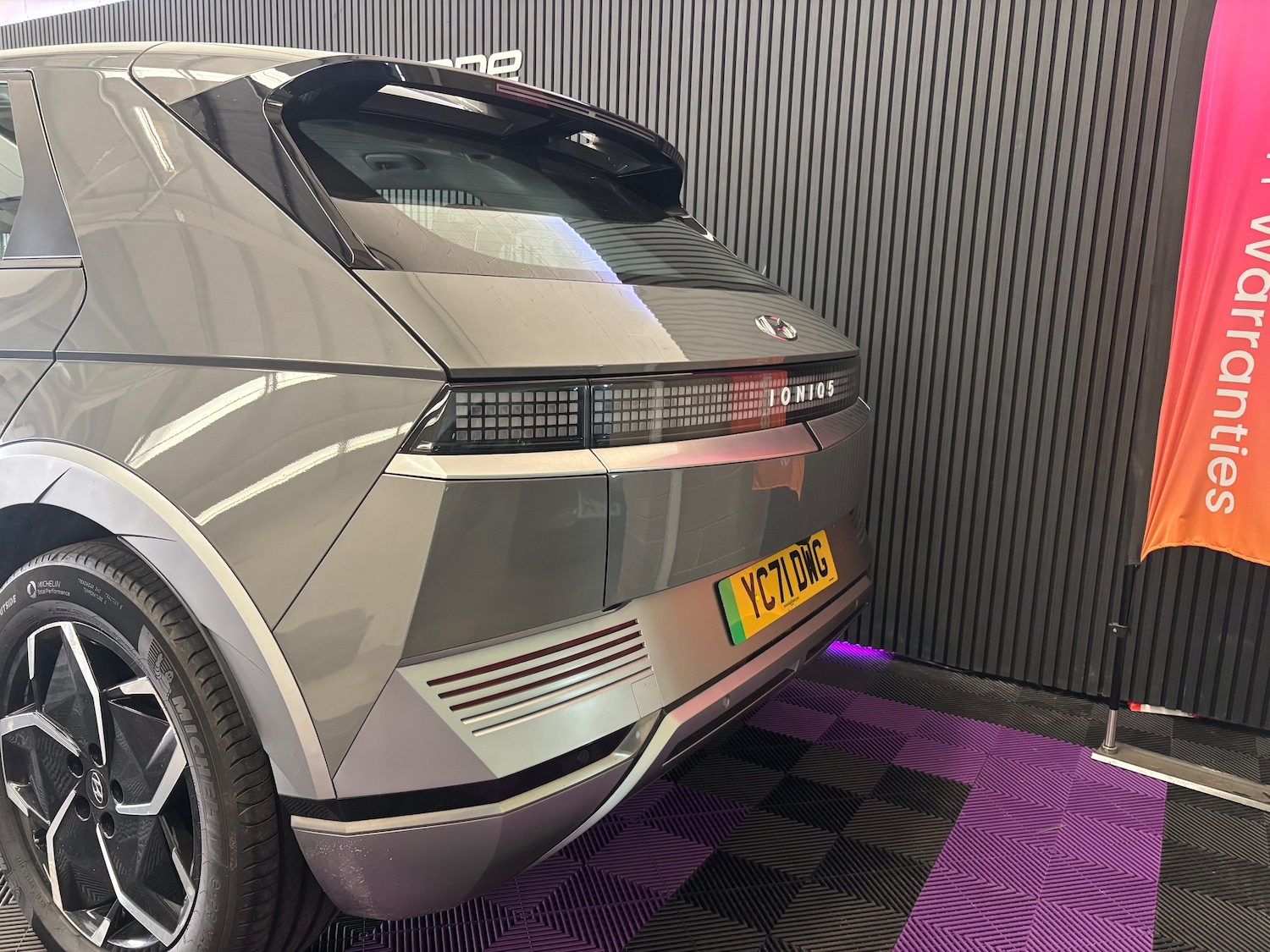 Used Hyundai IONIQ 5 2021 for sale - 76716418: Photo 9