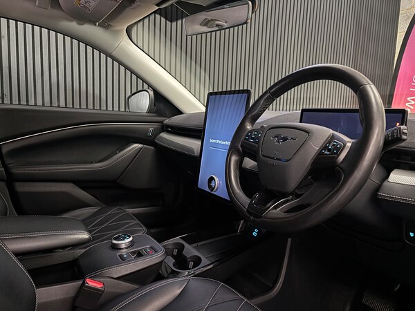 Used Ford Mustang Mach-E 2022 for sale - 76273749: Photo 3