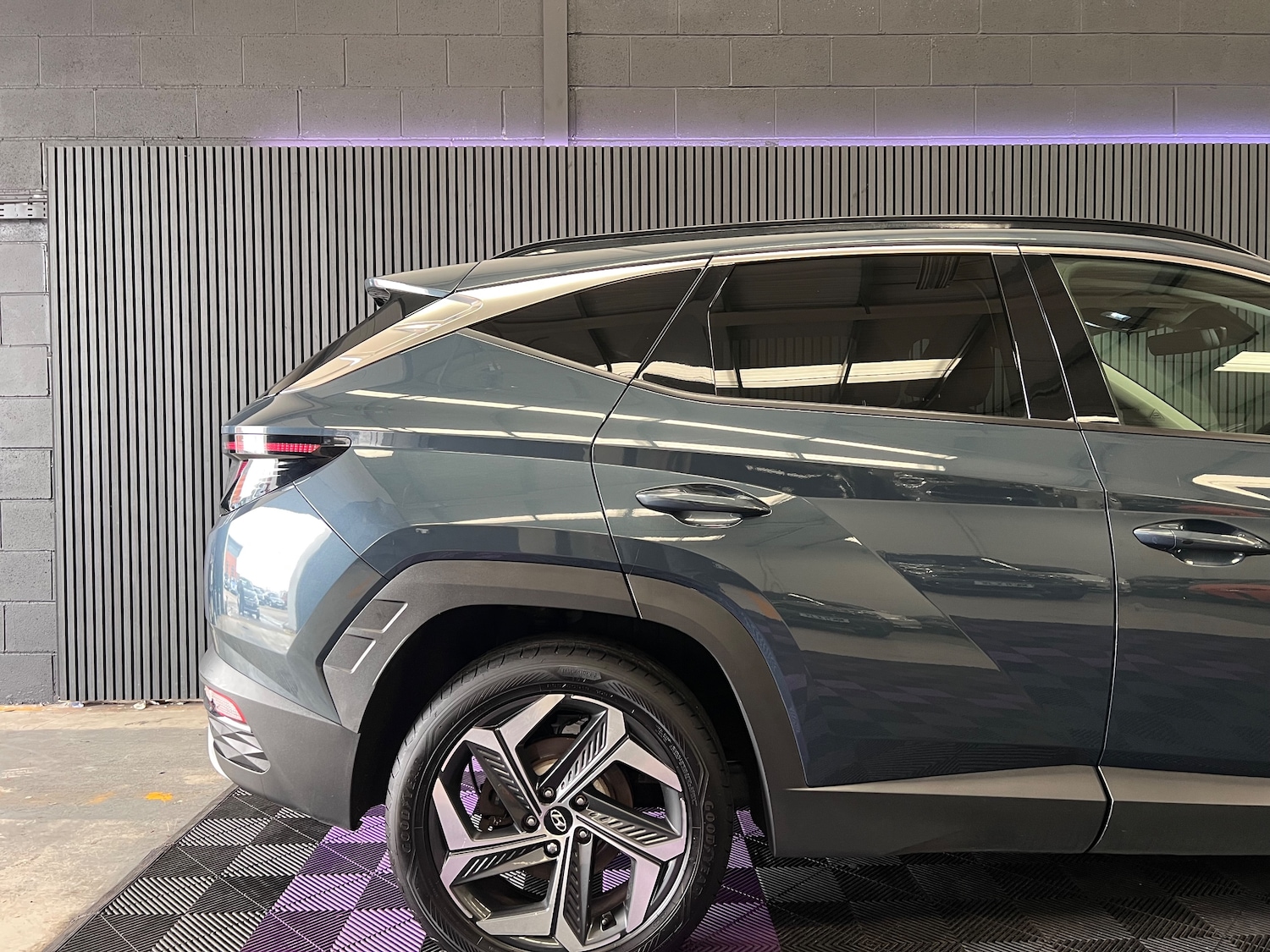 Used Hyundai TUCSON 2021 for sale - 77764237: Photo 5