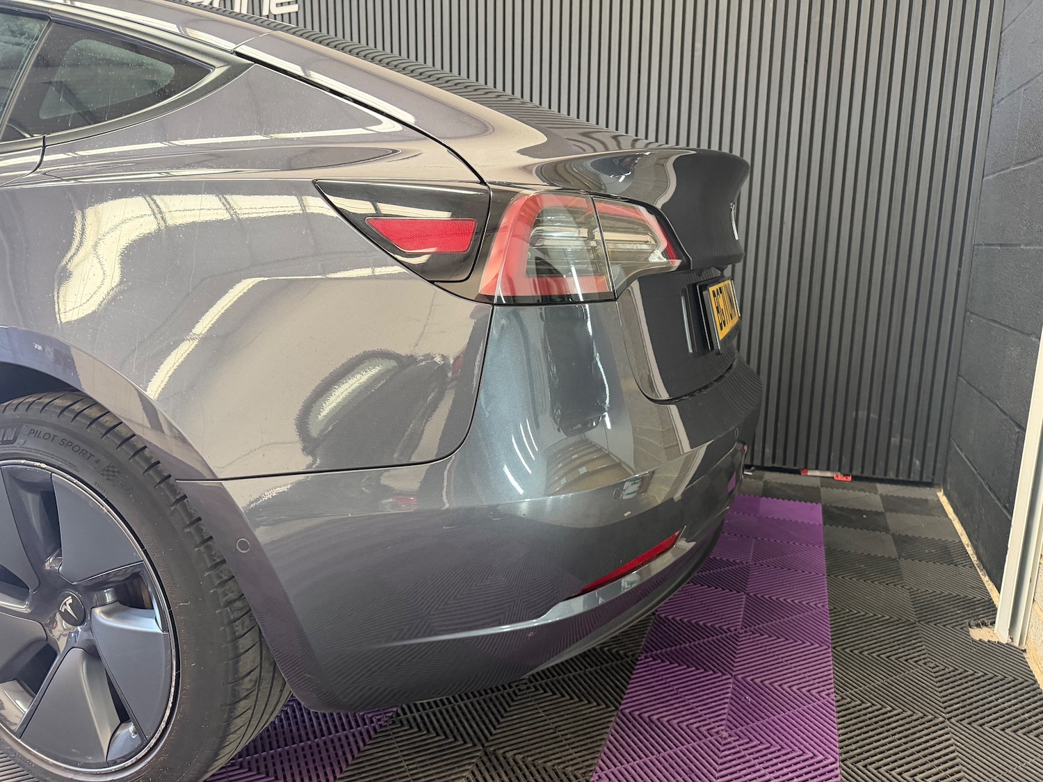 Used Tesla Model 3 2021 for sale - 78168306: Photo 10