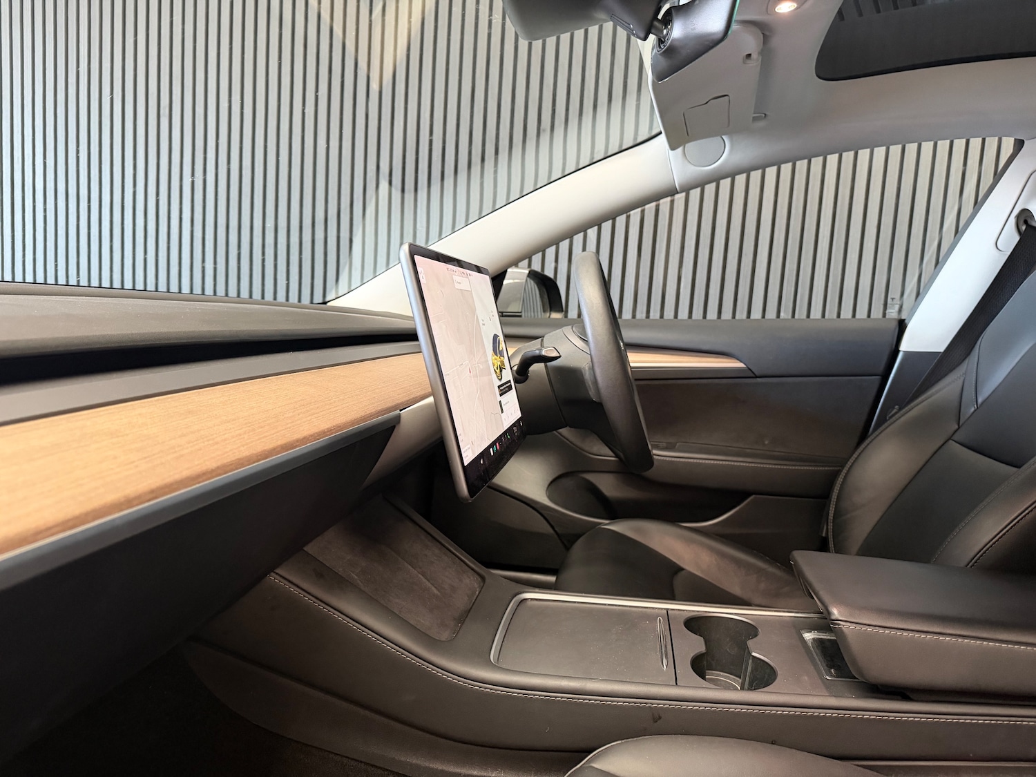 Used Tesla Model 3 2021 for sale - 78168306: Photo 3