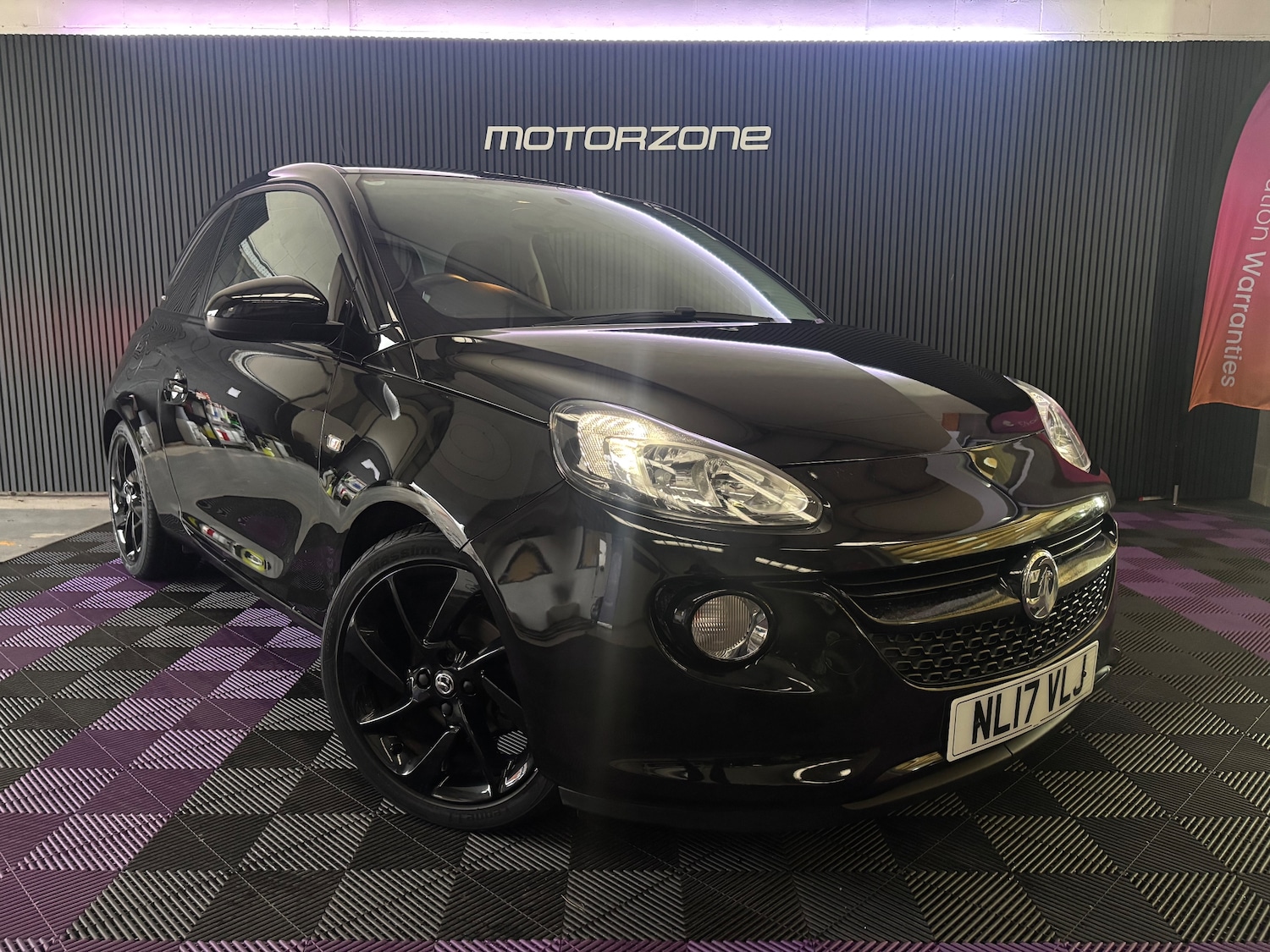 Used Vauxhall ADAM 2017 for sale - 76416556: Photo 1