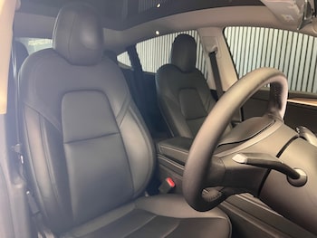 Used Tesla Model Y 2022 for sale - 78367471: Photo