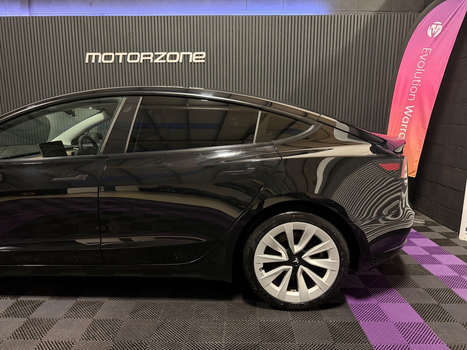 Used Tesla Model 3 2022 for sale - 77341106: Photo 4