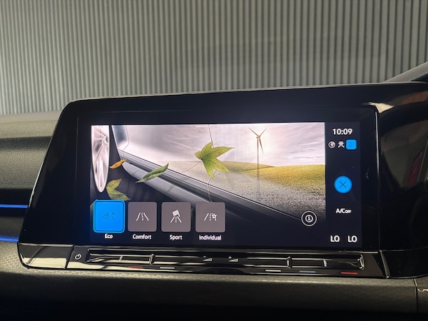 Used Volkswagen Golf 2020 for sale - 76128033: Photo 31