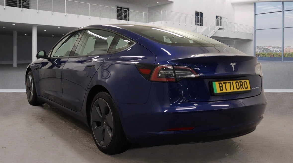 Used Tesla Model 3 2021 for sale - 76717631: Photo 3