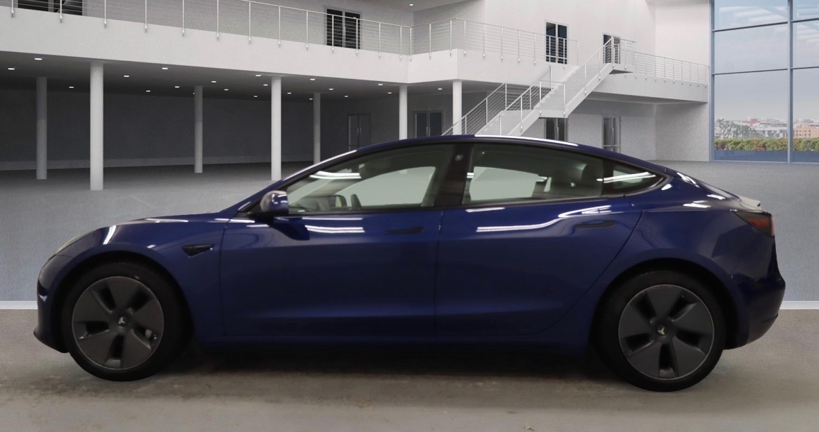 Used Tesla Model 3 2021 for sale - 76717631: Photo 6