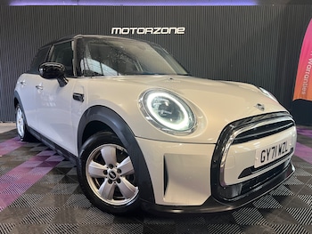 2022 (71) - 1.5 Cooper Classic 5dr