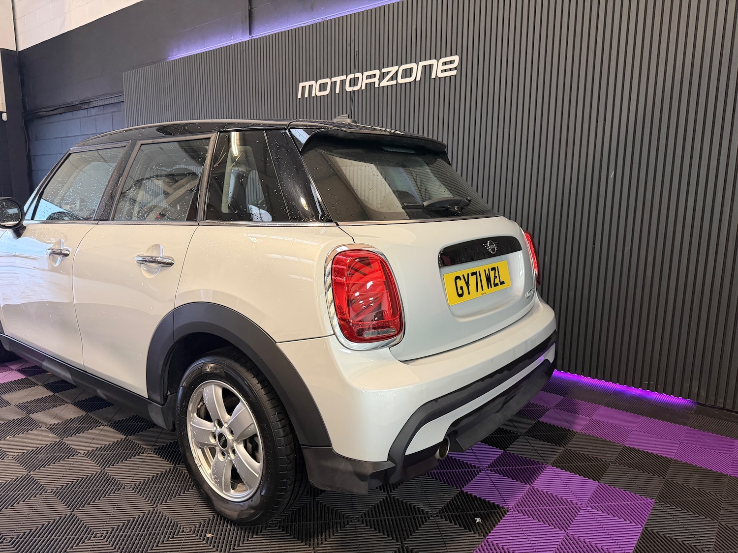 Used MINI Hatch 2022 for sale - 77152709: Photo 2