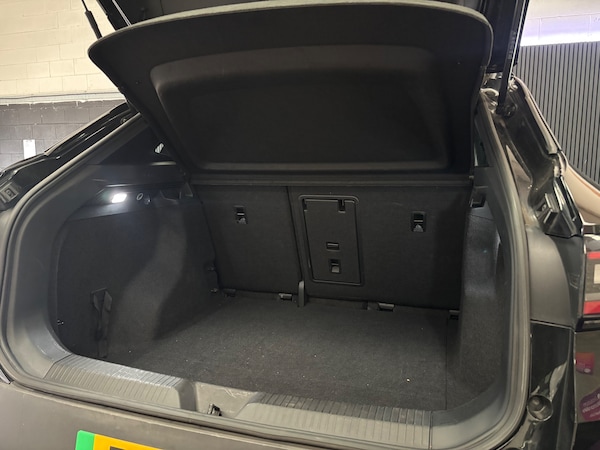 Used Volkswagen ID.4 2021 for sale - 76299830: Photo 38