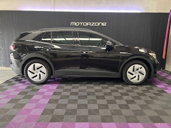 Used Volkswagen ID.4 2021 for sale - 76299830: Photo 4