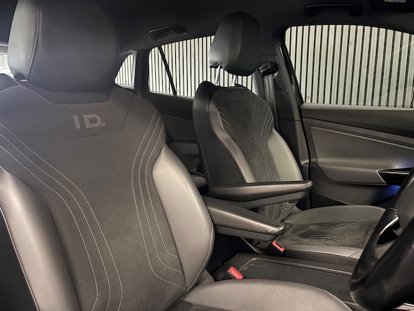 Used Volkswagen ID.4 2021 for sale - 76299830: Photo 5