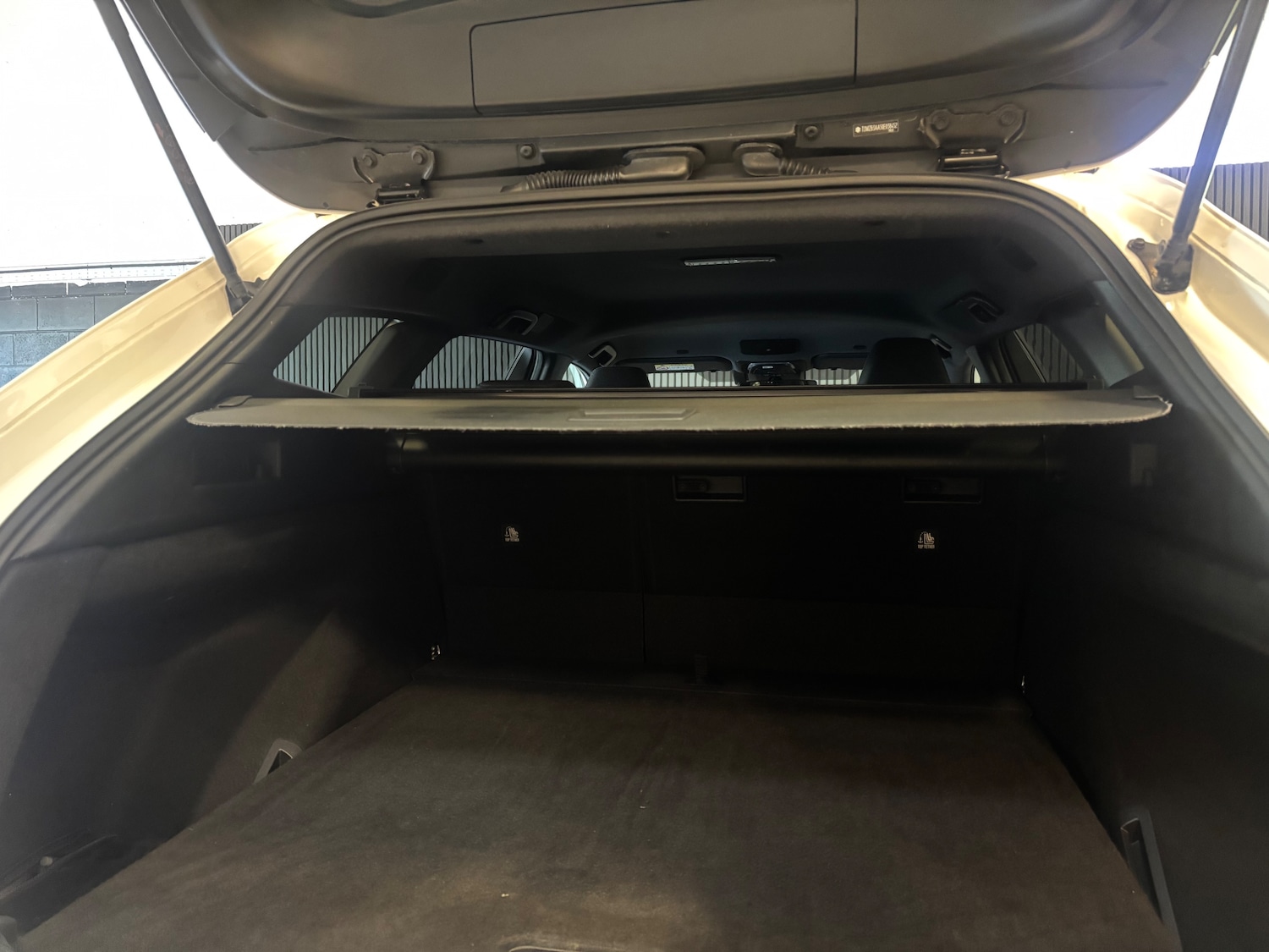 Used Suzuki Swace 2023 for sale - 76386887: Photo 29