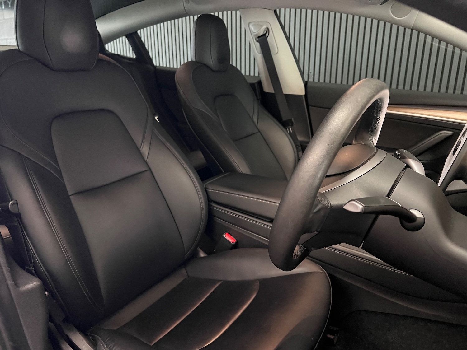 Used Tesla Model 3 2022 for sale - 78197233: Photo 2