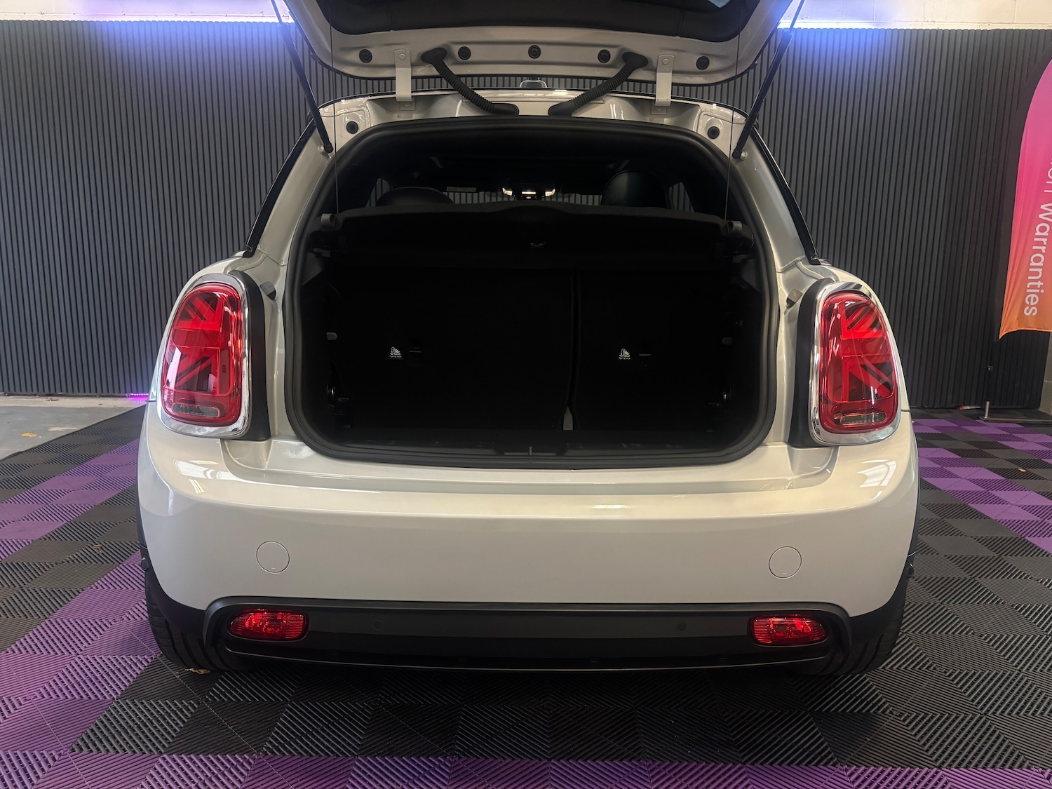 Used MINI Hatch 2020 for sale - 76716415: Photo 23