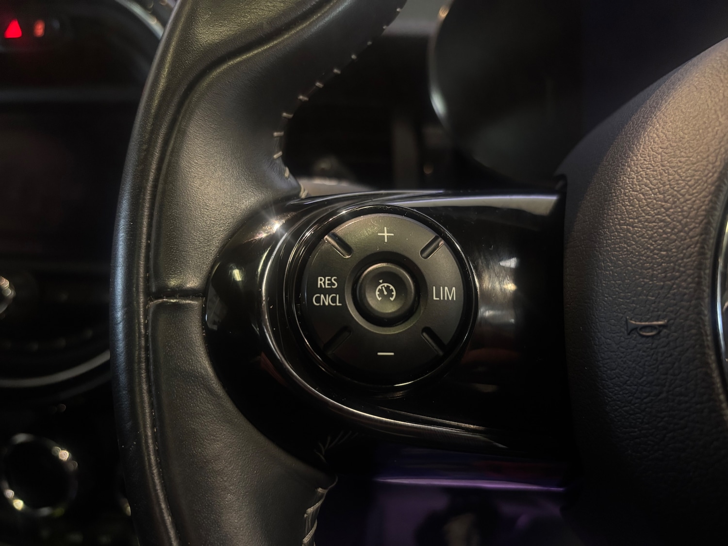 Used MINI Hatch 2020 for sale - 76716415: Photo 47