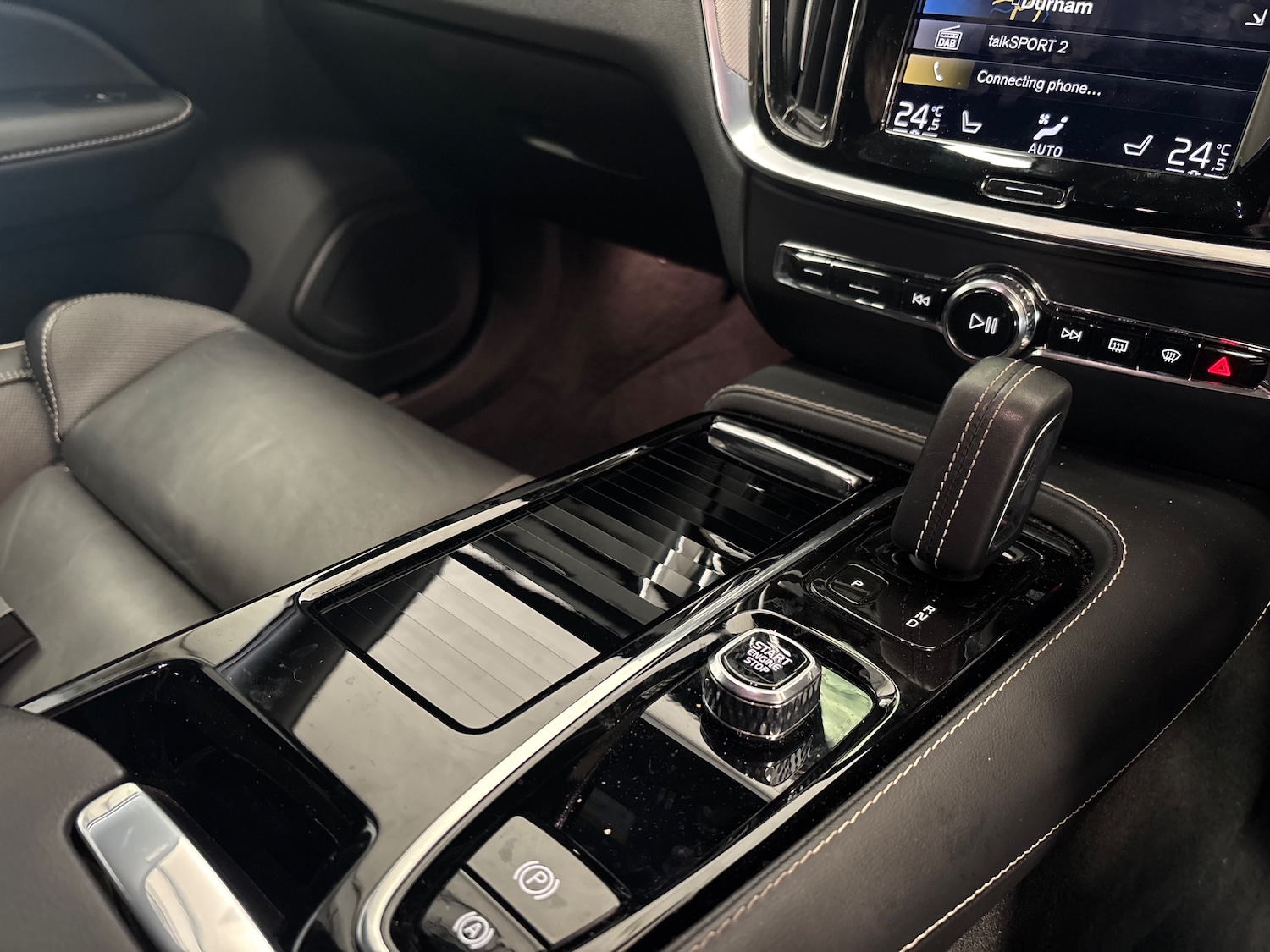 Used Volvo V60 2021 for sale - 76716409: Photo 17