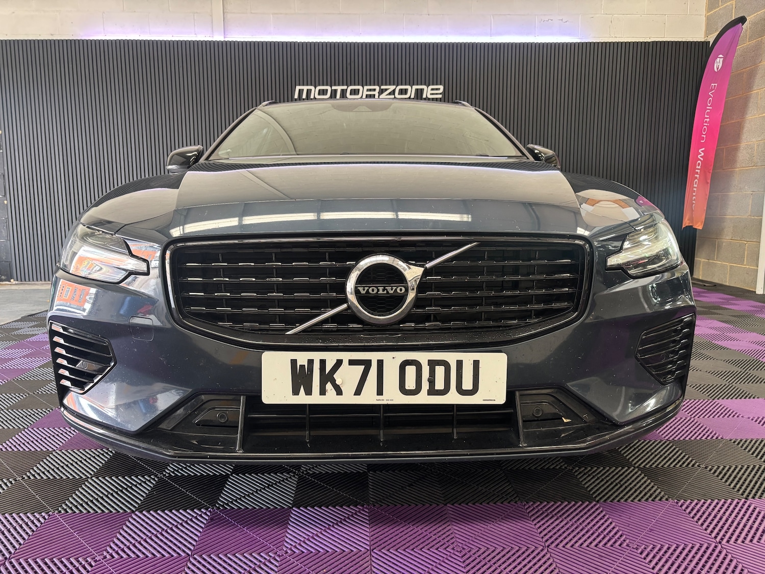 Used Volvo V60 2021 for sale - 76716409: Photo 22