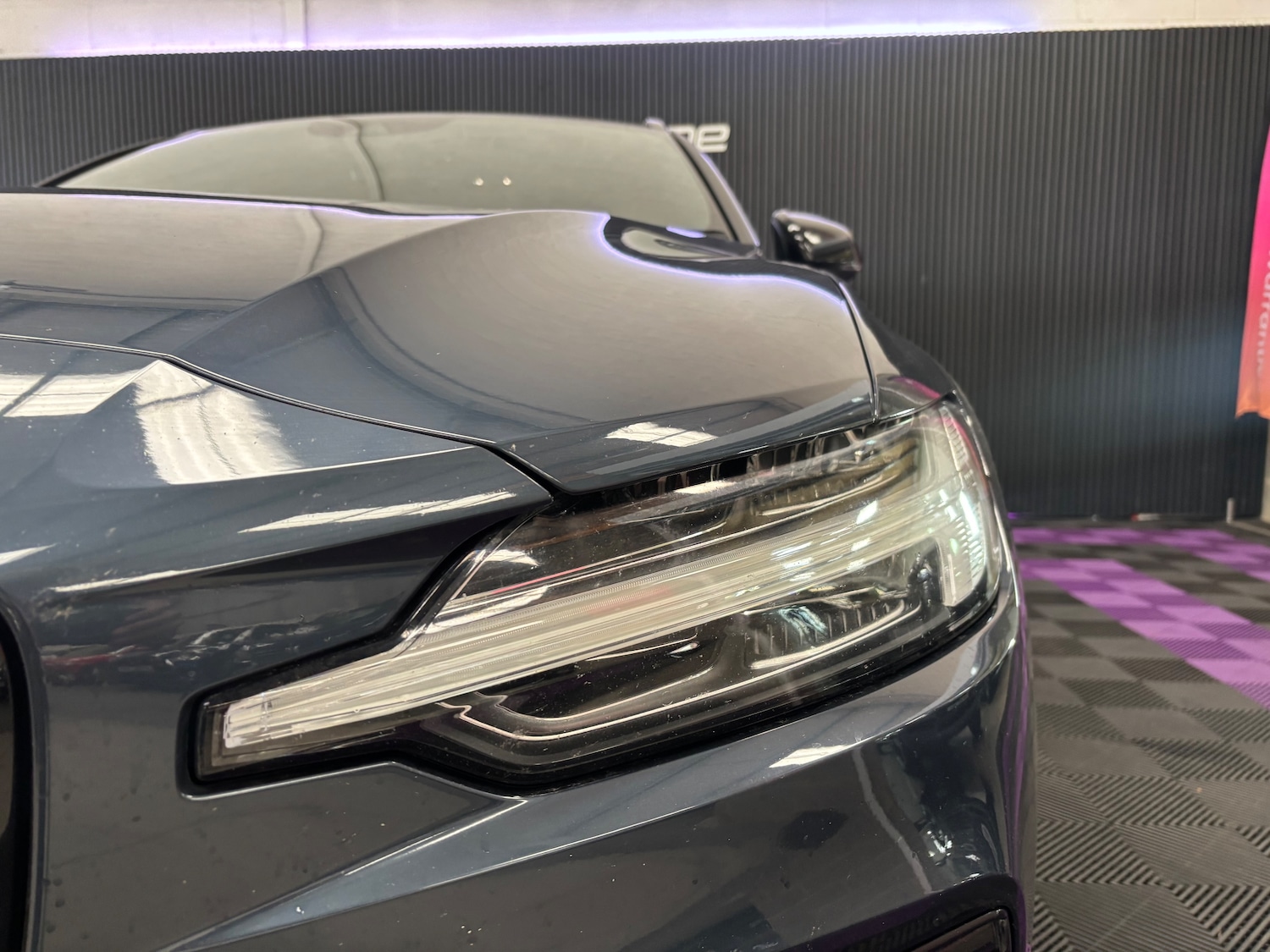 Used Volvo V60 2021 for sale - 76716409: Photo 24