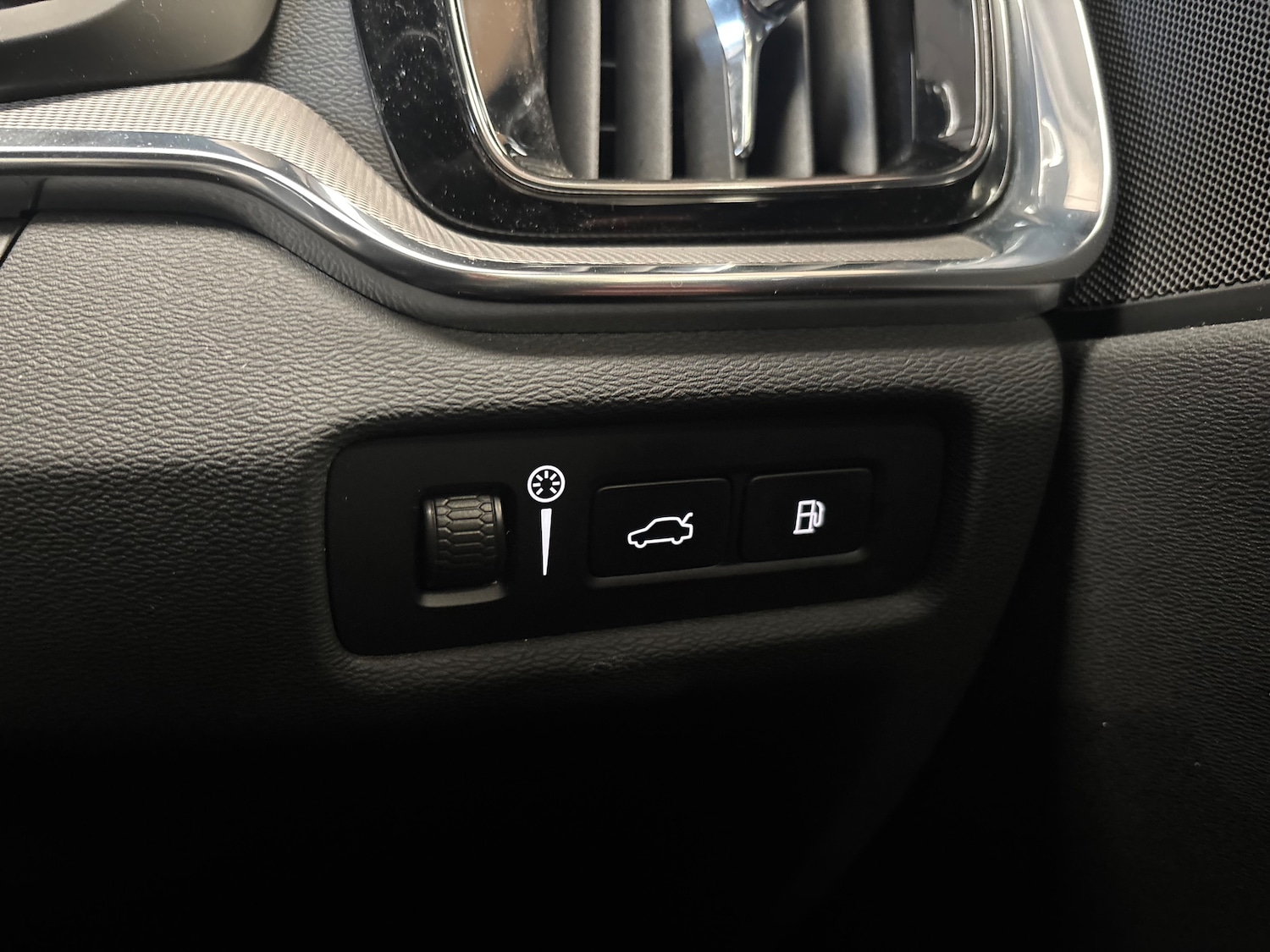 Used Volvo V60 2021 for sale - 76716409: Photo 30