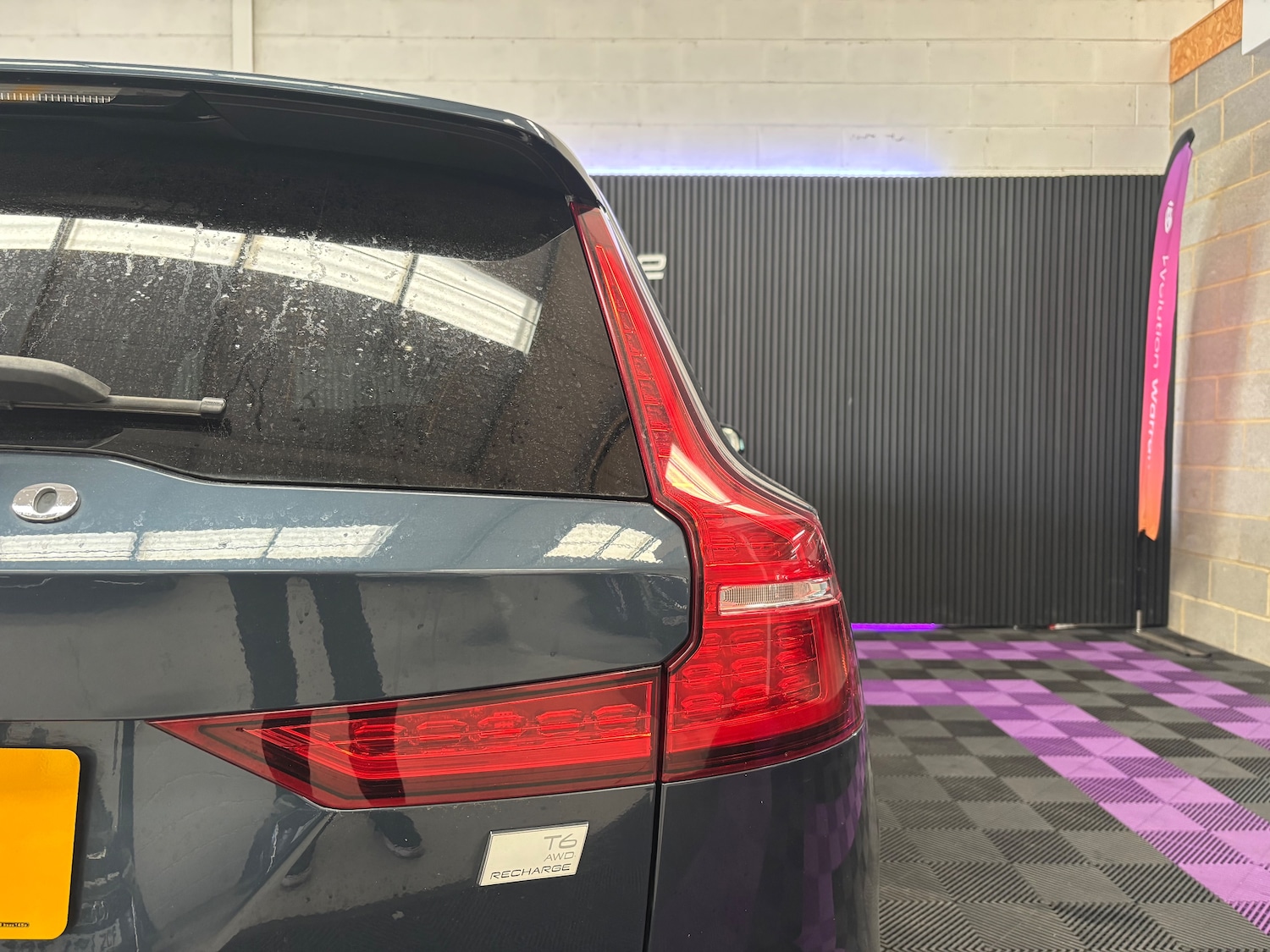 Used Volvo V60 2021 for sale - 76716409: Photo 35