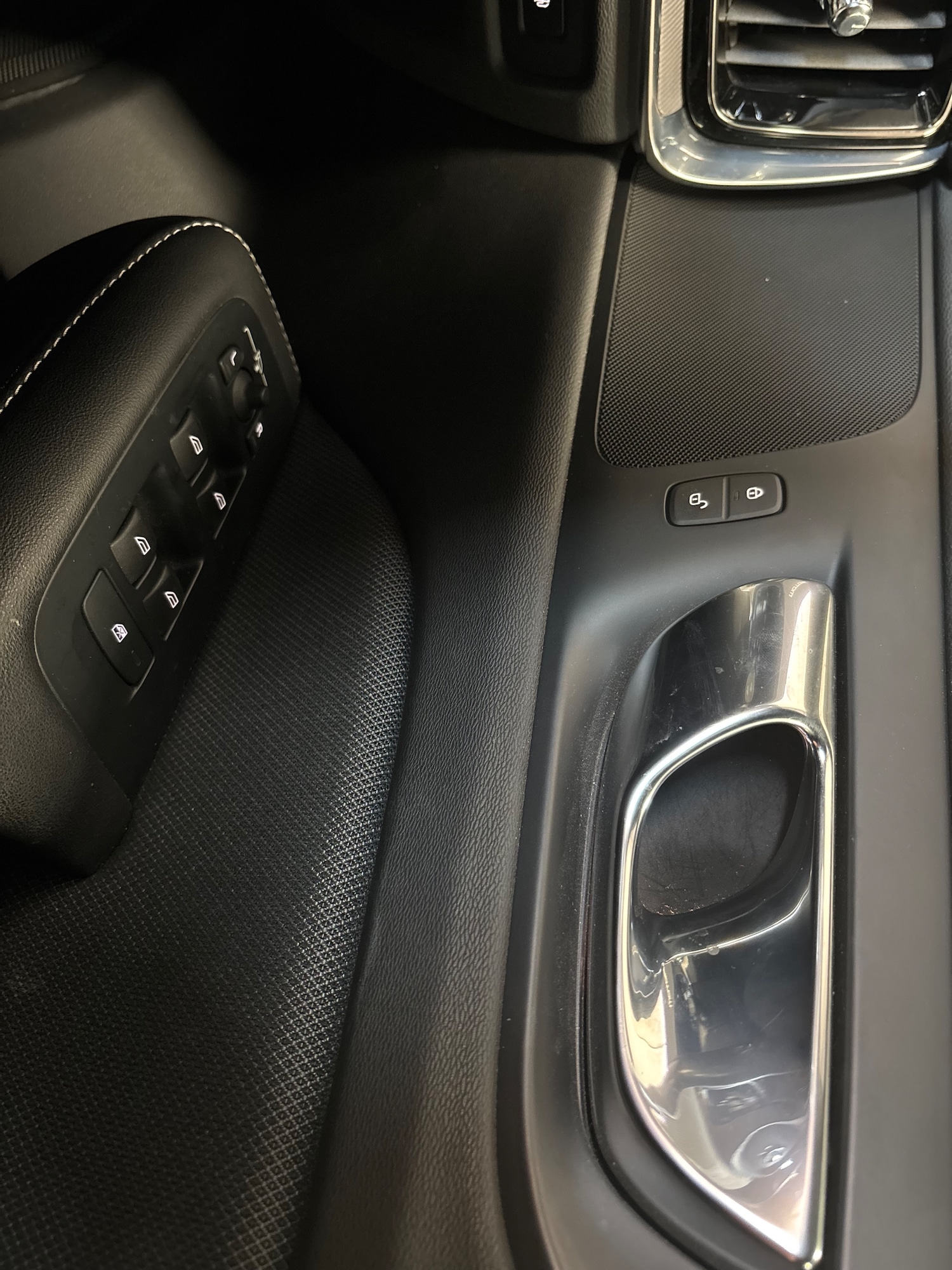 Used Volvo V60 2021 for sale - 76716409: Photo 36