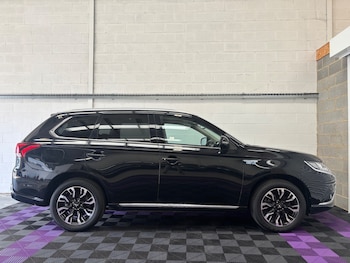Used Mitsubishi Outlander 2016 for sale - 75452182: Photo