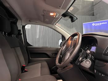 Used Vauxhall Vivaro 2024 for sale - 79750018: Photo