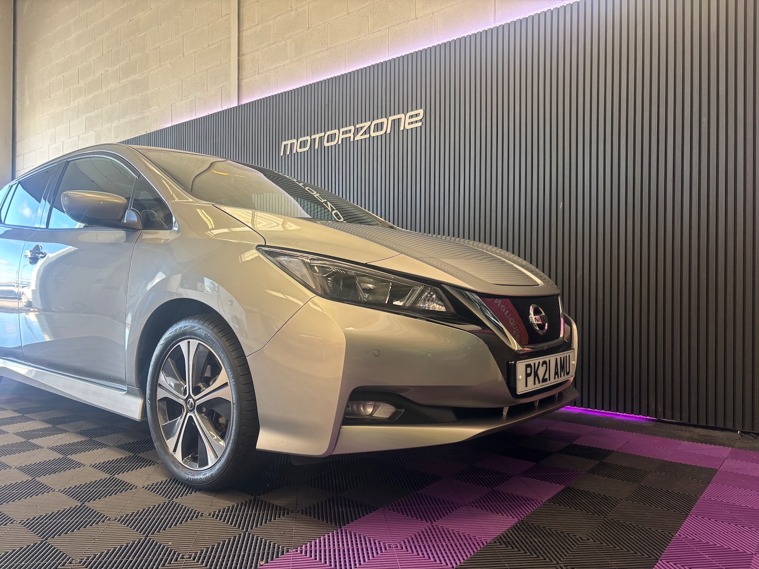 Used Nissan Leaf 2021 for sale - 76346874: Photo 2