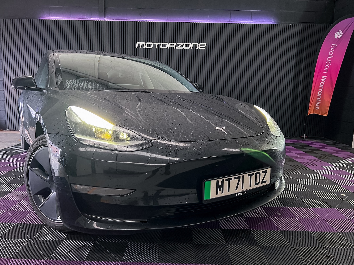 Used Tesla Model 3 2021 for sale - 77350496: Photo 2