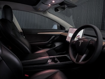 Used Tesla Model 3 2021 for sale - 77350496: Photo