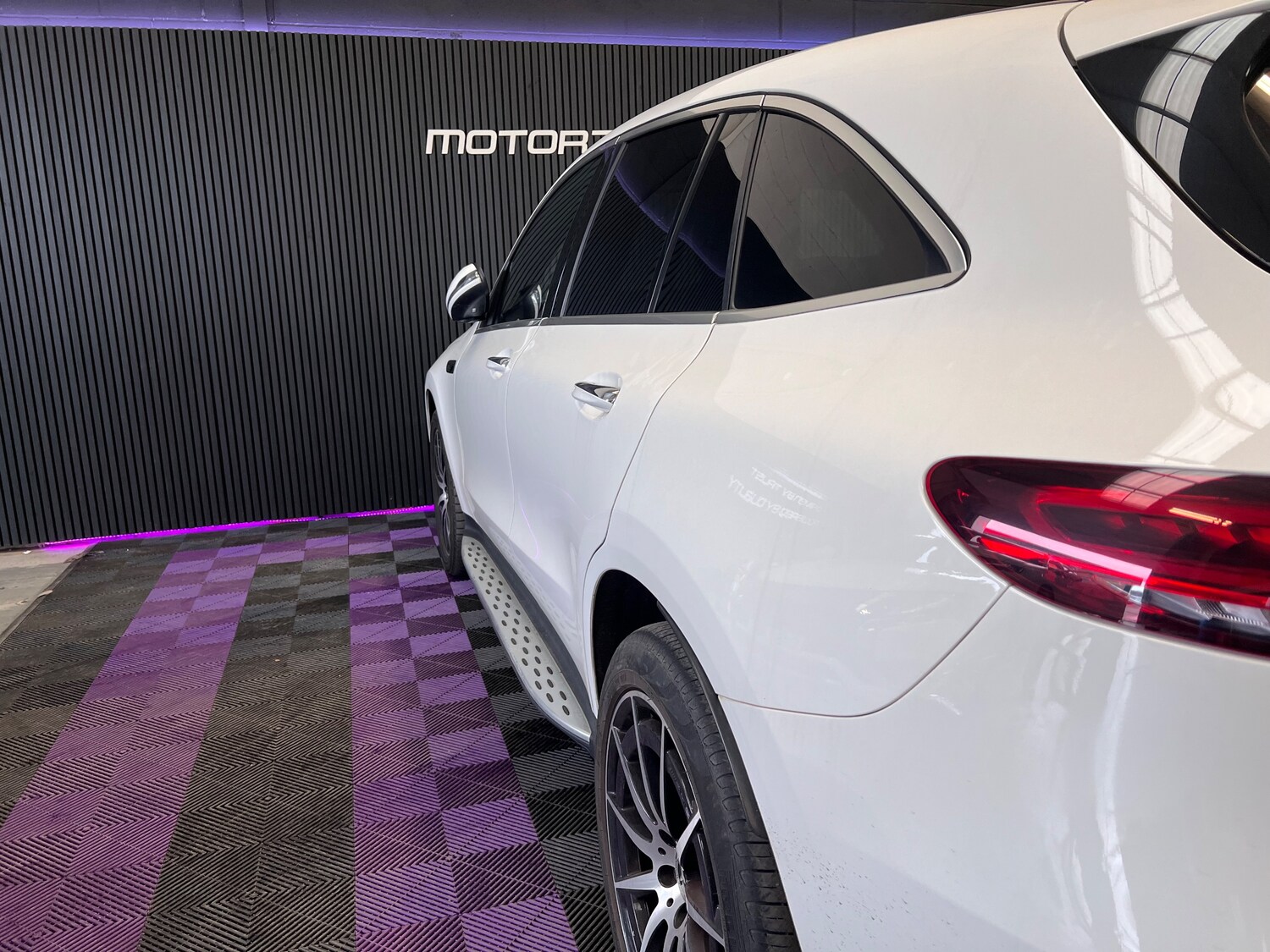 Used Mercedes-Benz EQC 2020 for sale - 77603830: Photo 28