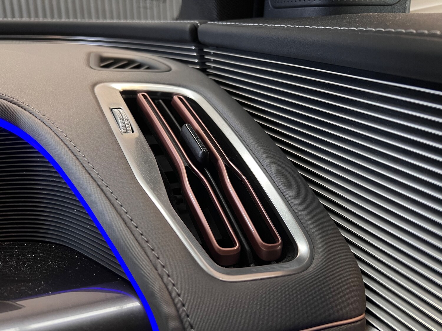 Used Mercedes-Benz EQC 2020 for sale - 77603830: Photo 35