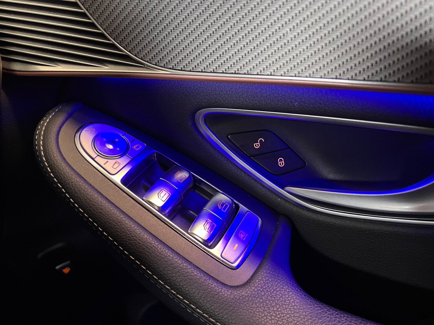 Used Mercedes-Benz EQC 2020 for sale - 77603830: Photo 39