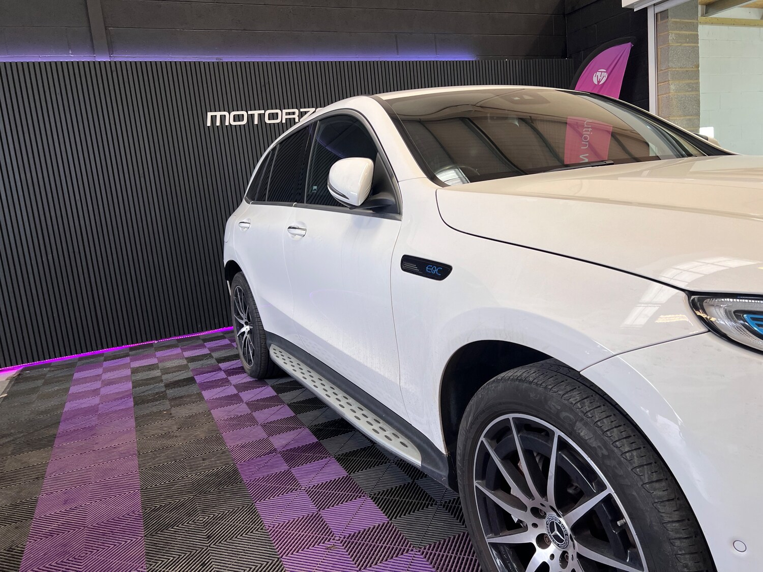 Used Mercedes-Benz EQC 2020 for sale - 77603830: Photo 6