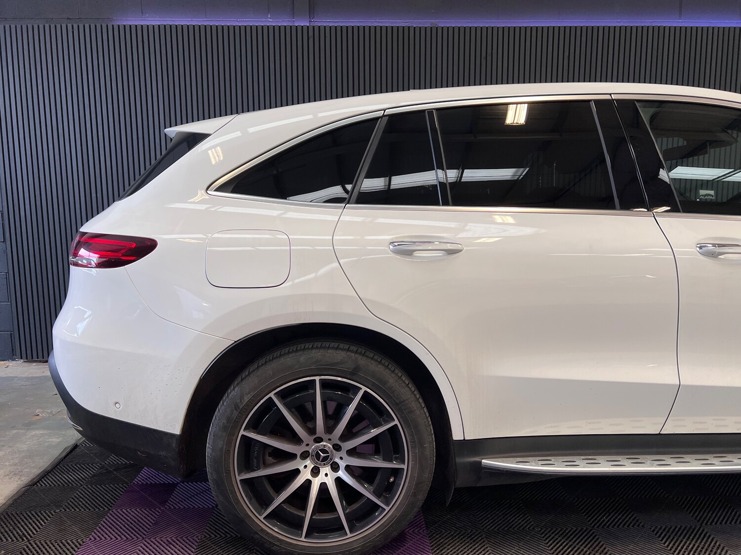 Used Mercedes-Benz EQC 2020 for sale - 77603830: Photo 8