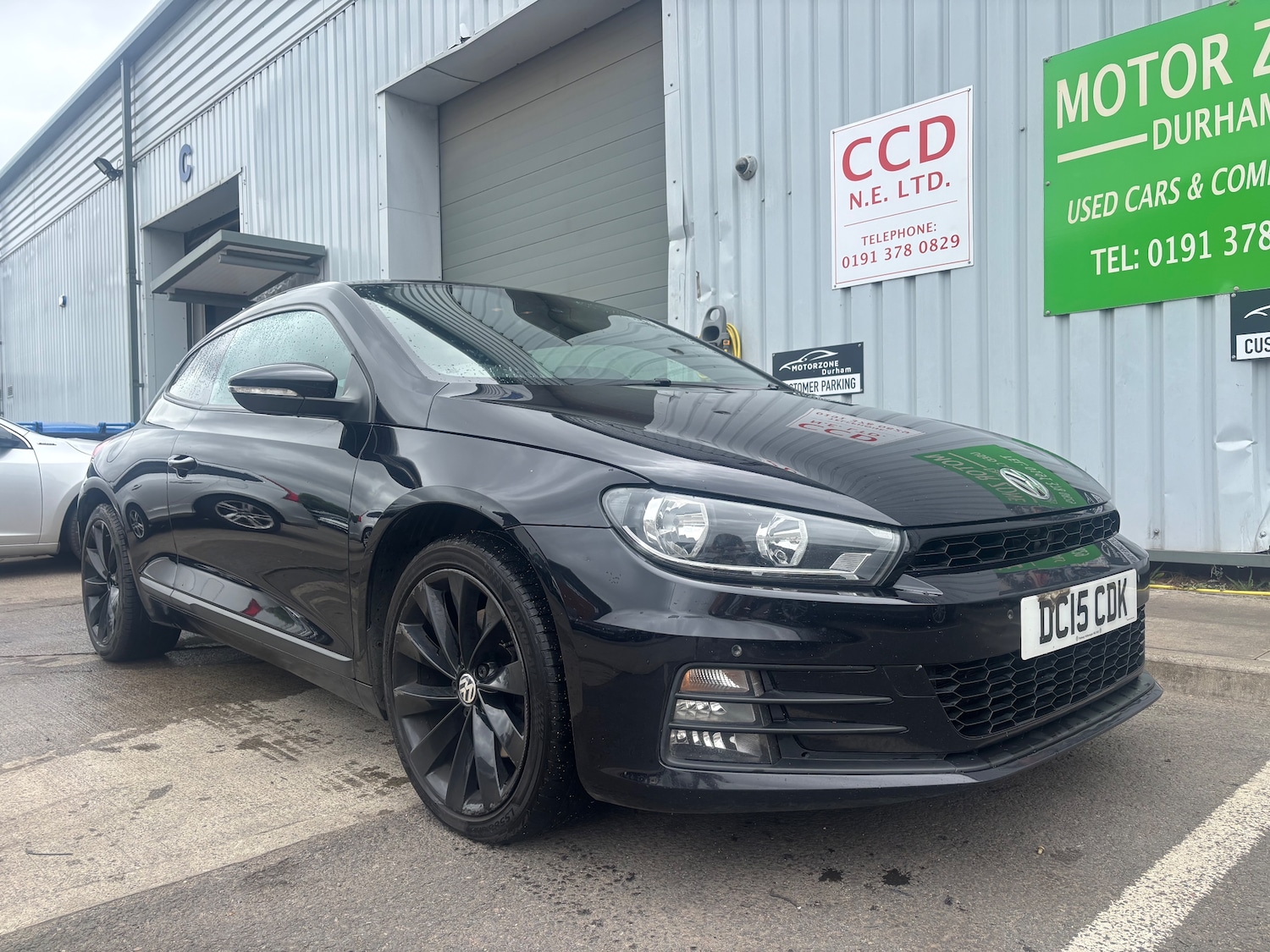 Used Volkswagen Scirocco 2015 for sale - 76716405: Photo 2