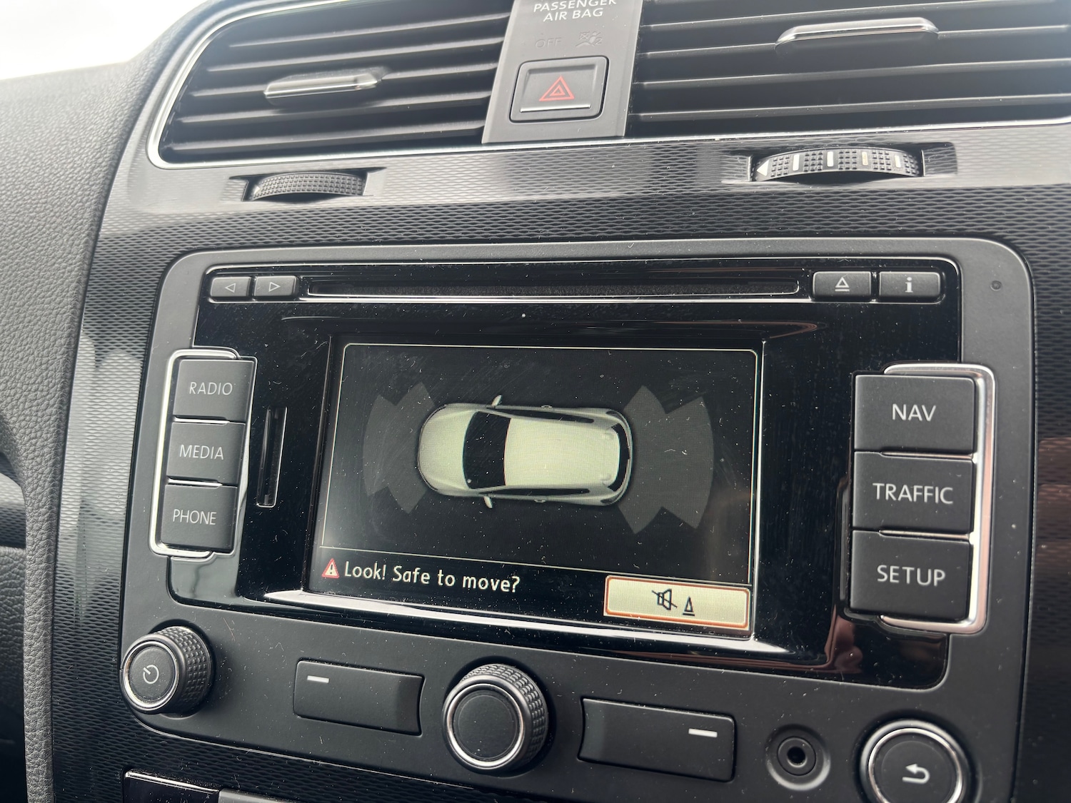 Used Volkswagen Scirocco 2015 for sale - 76716405: Photo 31