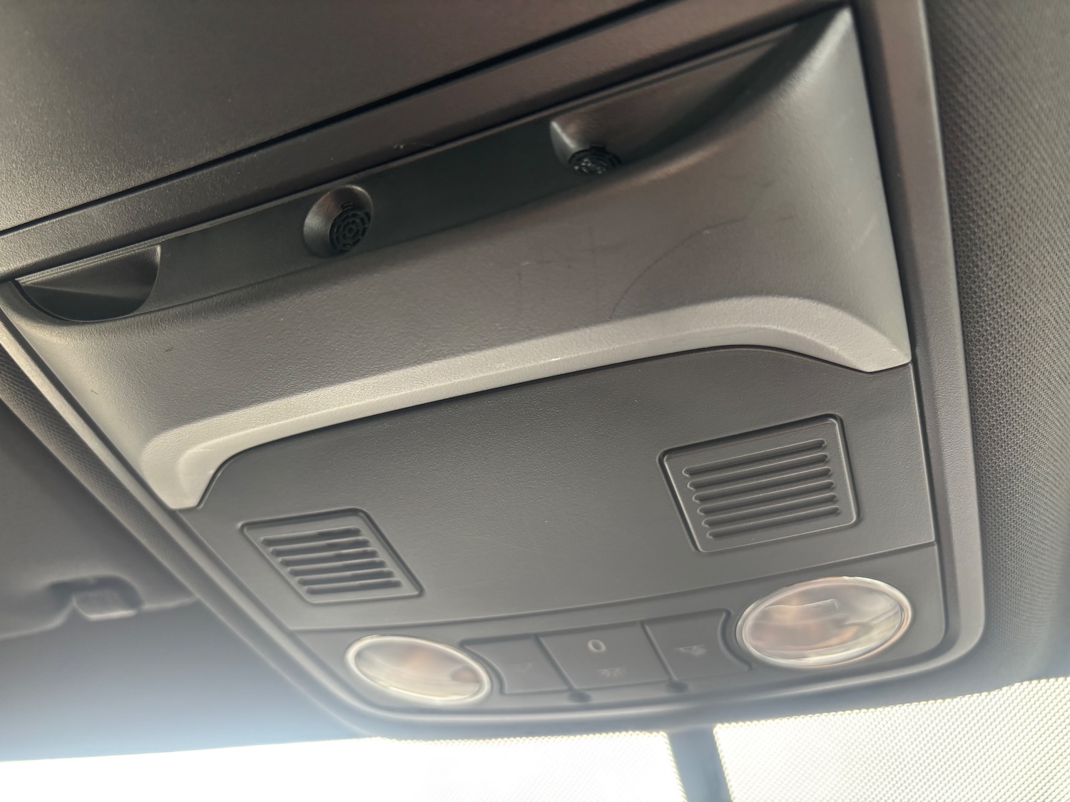 Used Volkswagen Scirocco 2015 for sale - 76716405: Photo 44