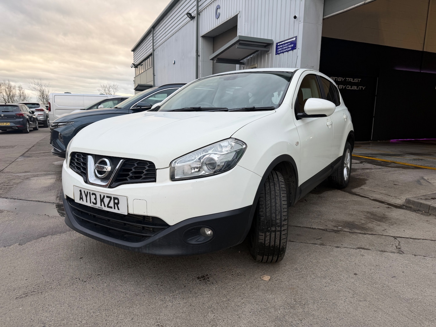 Used Nissan Qashqai 2013 for sale - 77820085: Photo 10