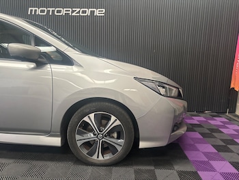 Used Nissan Leaf 2021 for sale - 76281113: Photo 2