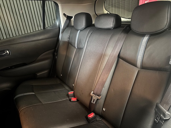 Used Nissan Leaf 2021 for sale - 76281113: Photo 32